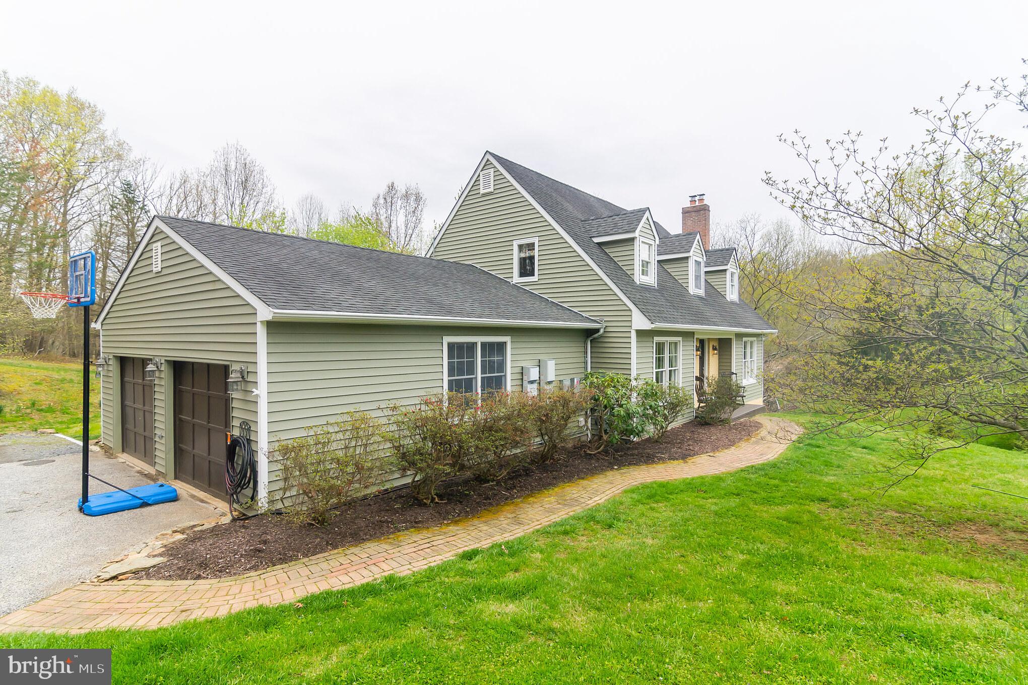 1819 Falls Road Parkton, MD 21120 - Photo 4 of 32 Gallery Image 4