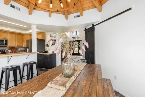 $899,000 | 60 Buckrail Lane, Alpine, WY 83128