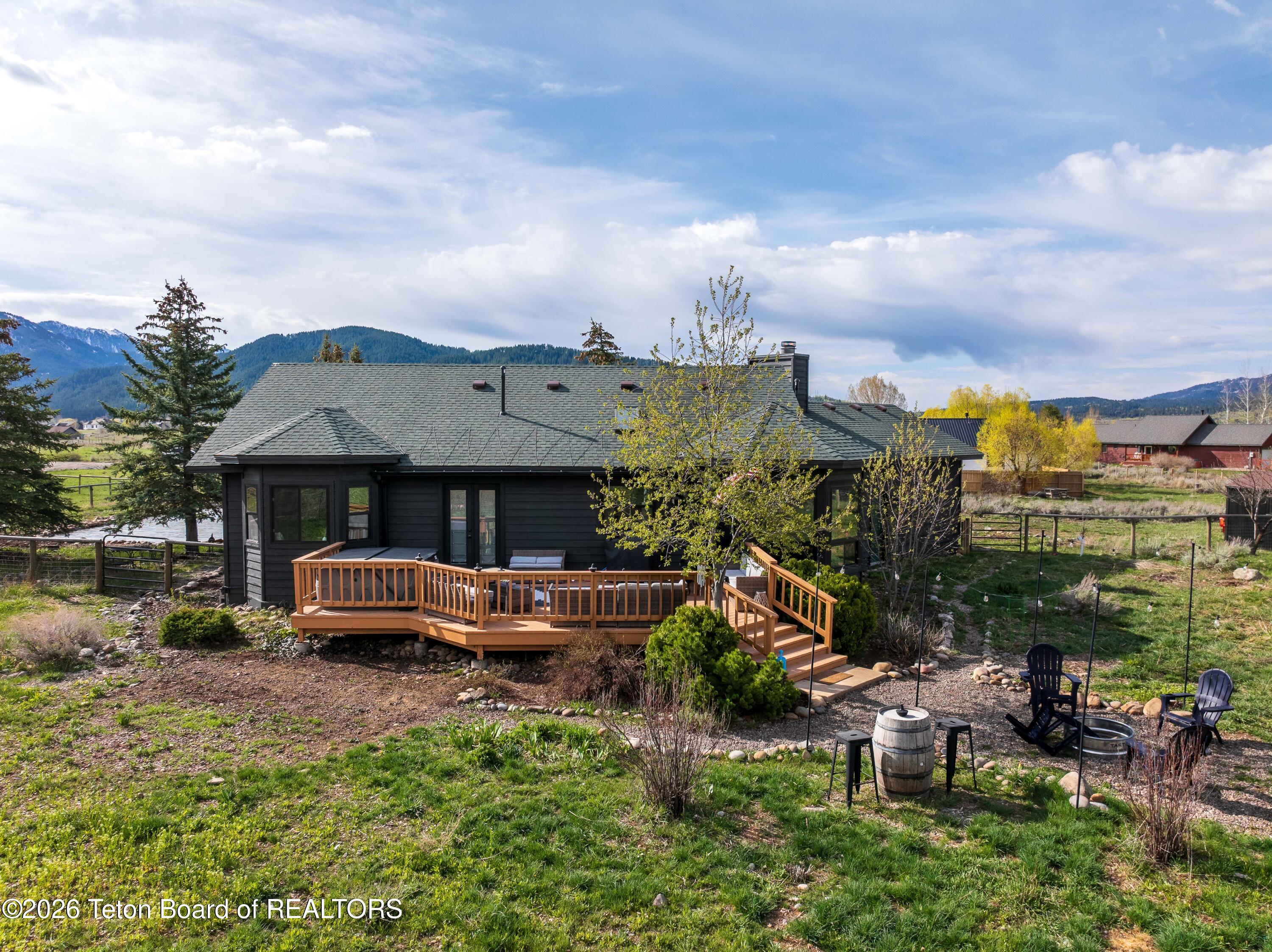 60 Buckrail Lane Alpine, WY 83128 - Photo 29 of 74 60 Buckrail Ln_0008_D
