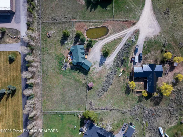 $899,000 | 60 Buckrail Lane, Alpine, WY 83128