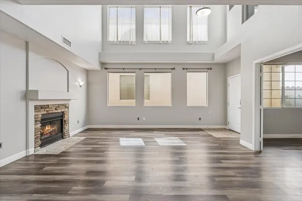 $2,300 | 16666 South 21st Street, Phoenix, AZ 85048