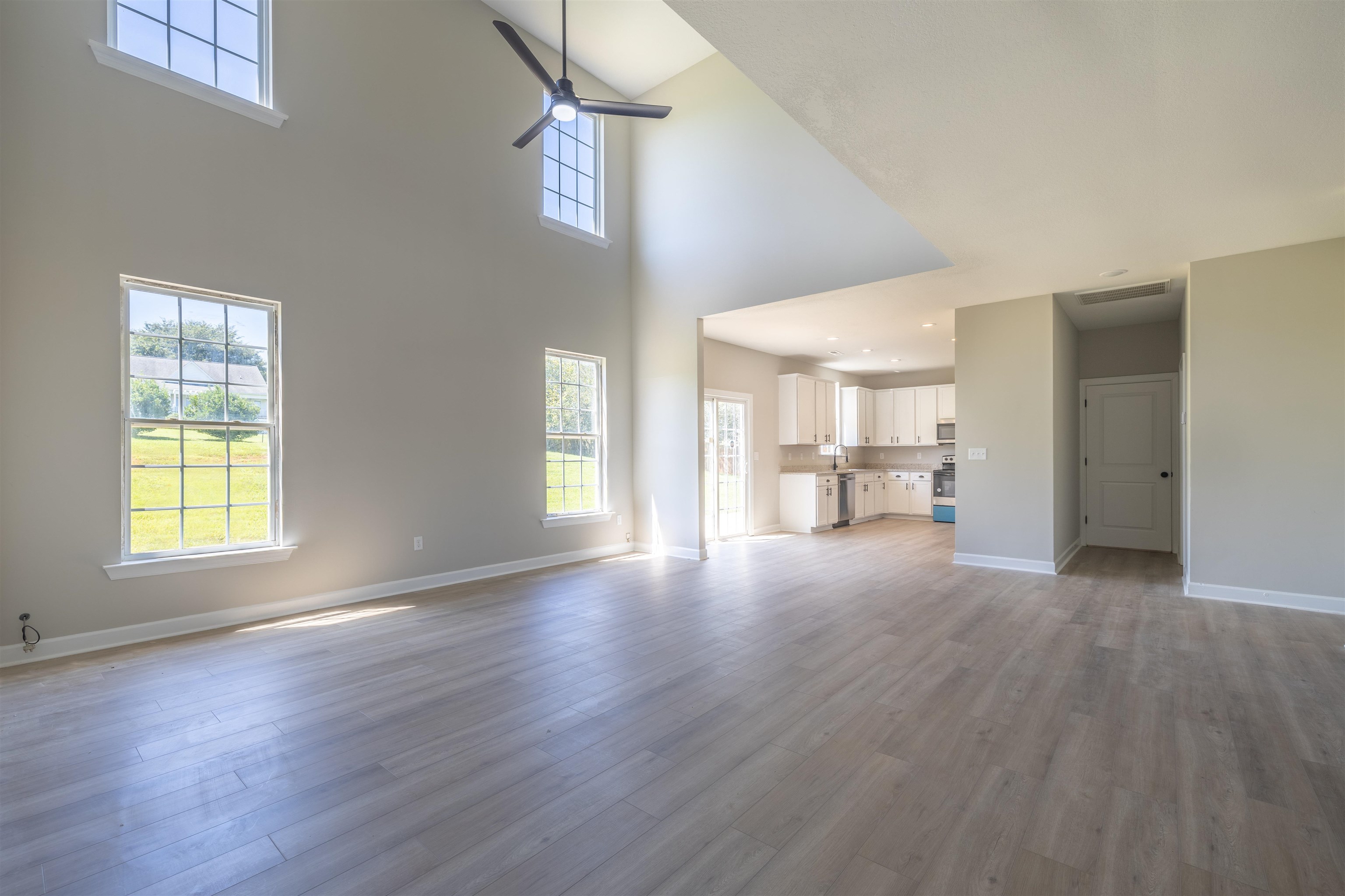 246 Abners Trail Road Greer, SC 29651 - Photo 6 of 14