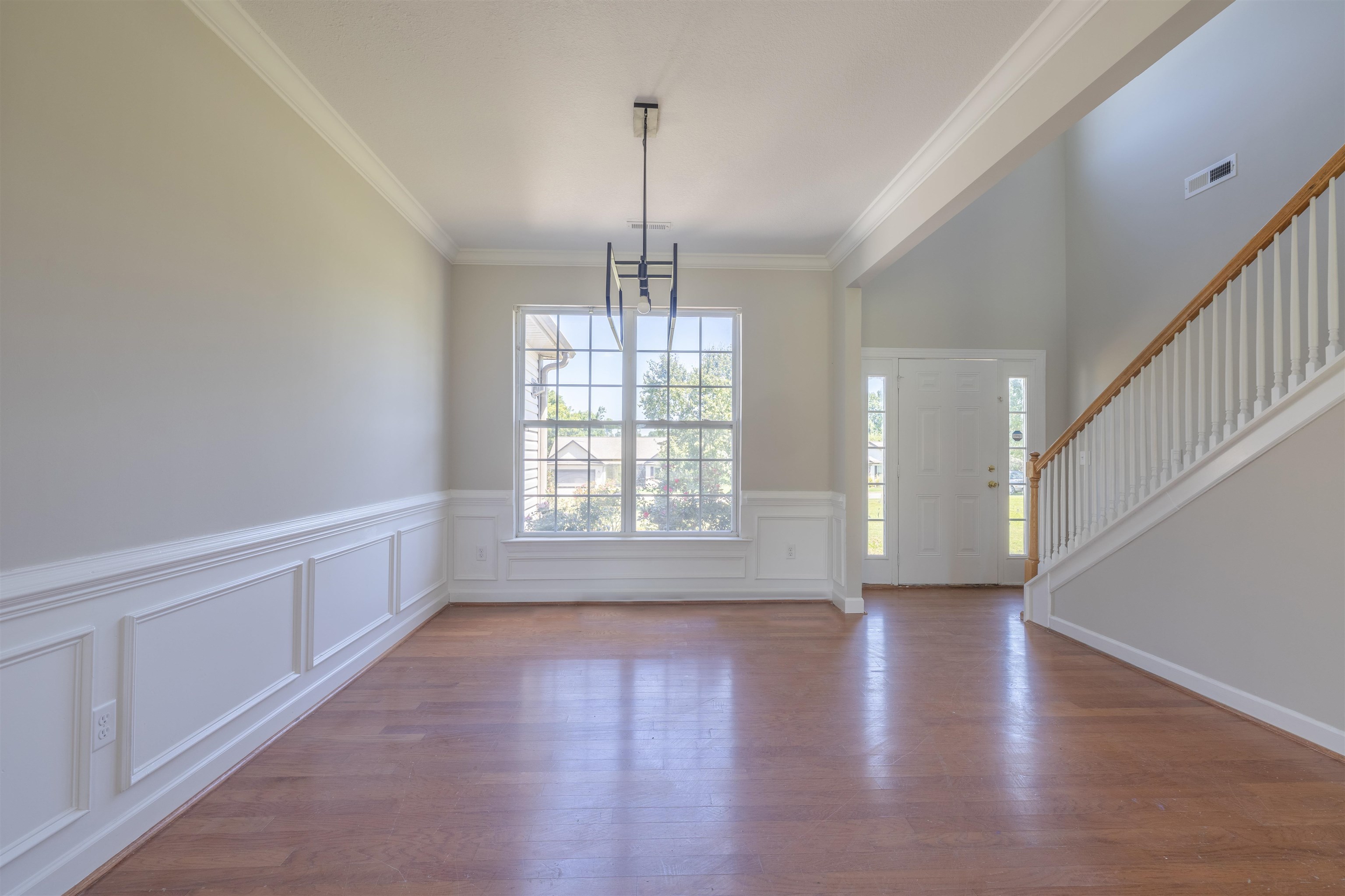 246 Abners Trail Road Greer, SC 29651 - Photo 8 of 14