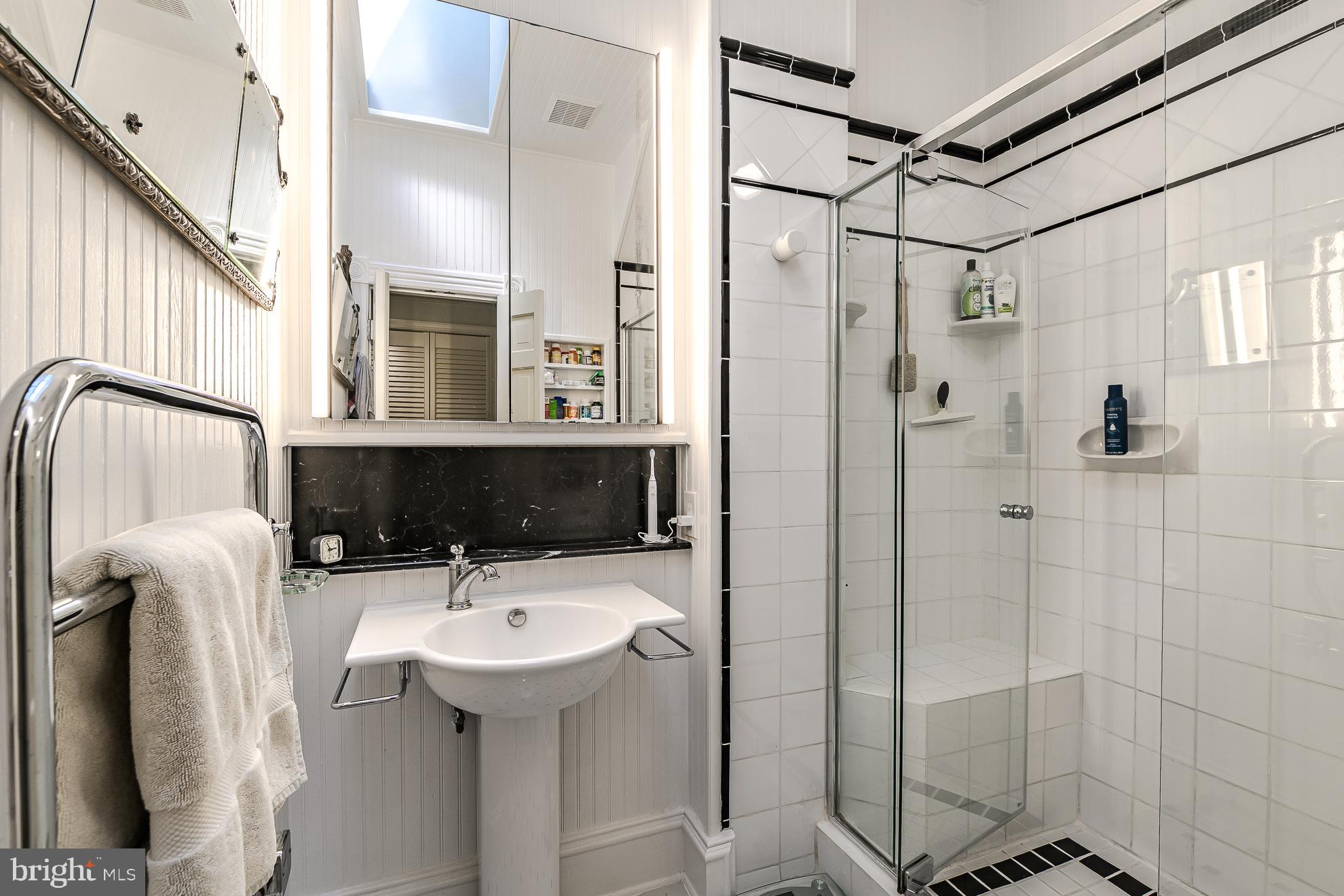 424 4th Street Northeast Washington, DC 20002 - Photo 25 of 44 Full bath with shower