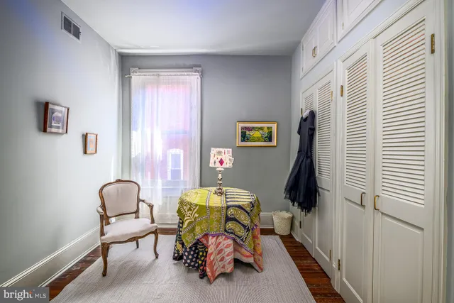 $1,595,000 | 424 4th Street Northeast, Washington, DC 20002