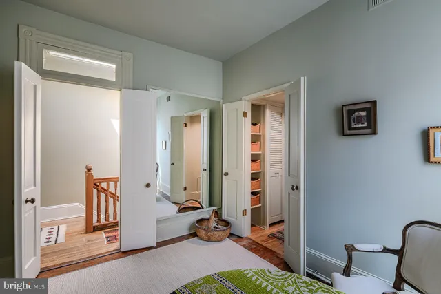 $1,595,000 | 424 4th Street Northeast, Washington, DC 20002