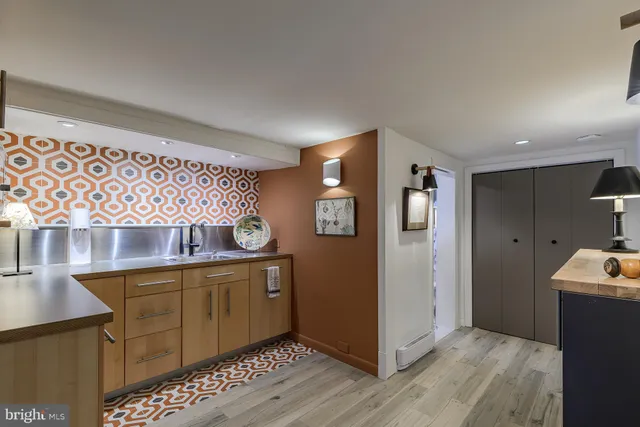 $1,595,000 | 424 4th Street Northeast, Washington, DC 20002