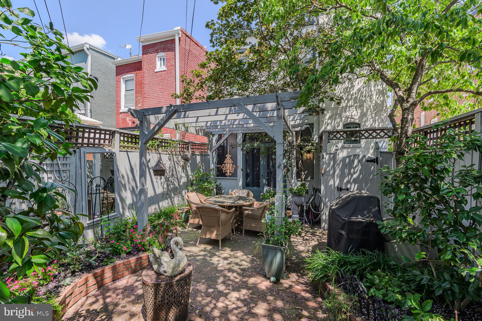 424 4th Street Northeast Washington, DC 20002 - Photo 41 of 44 Rear patio/yard with arbor