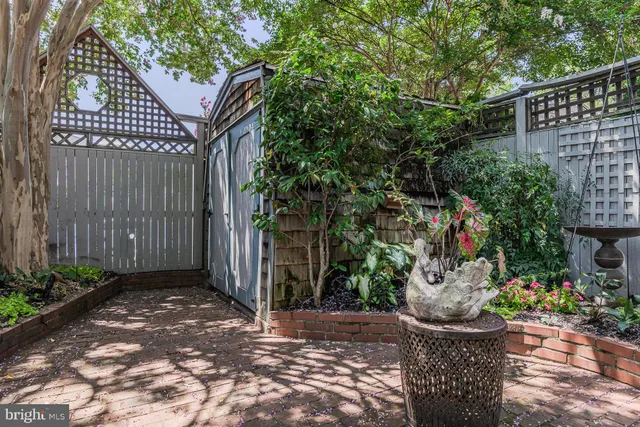 $1,595,000 | 424 4th Street Northeast, Washington, DC 20002