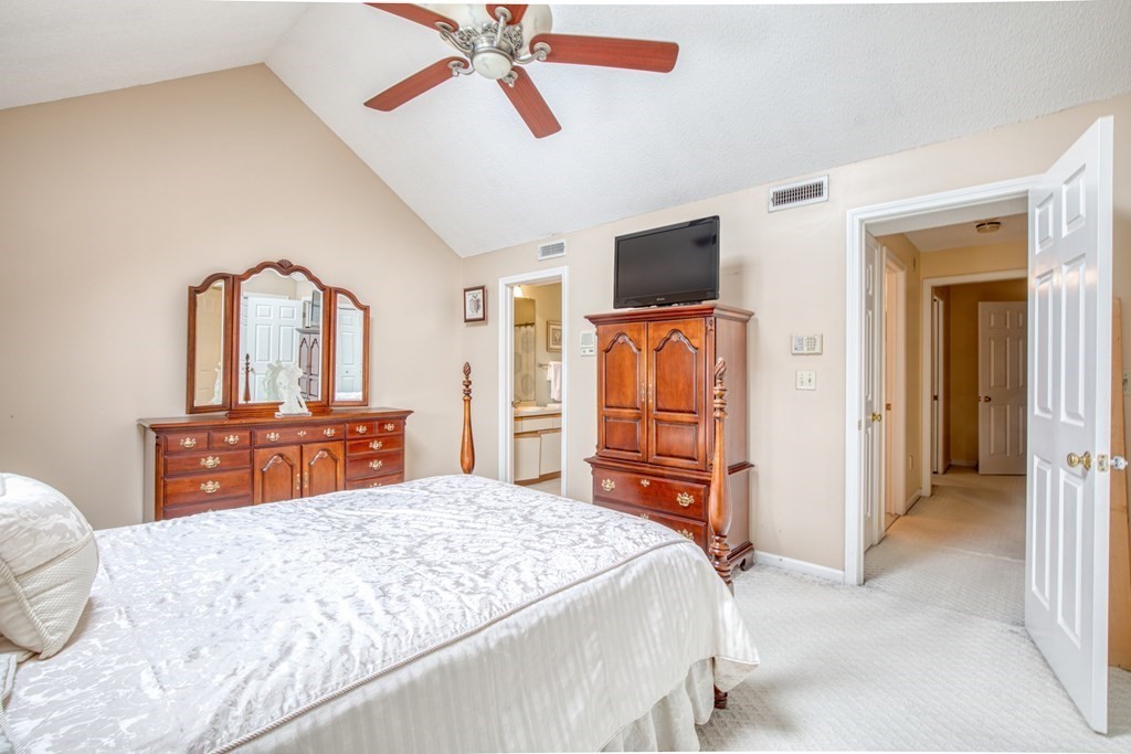 59 Abington Road, Unit 59 Danvers, MA 01923 - Photo 20 of 29 Gallery Image 20