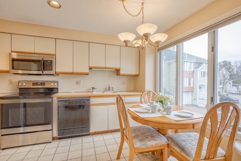 59 Abington Road, Unit 59 Danvers, MA 01923 - Photo 8 of 29 Gallery Image 8
