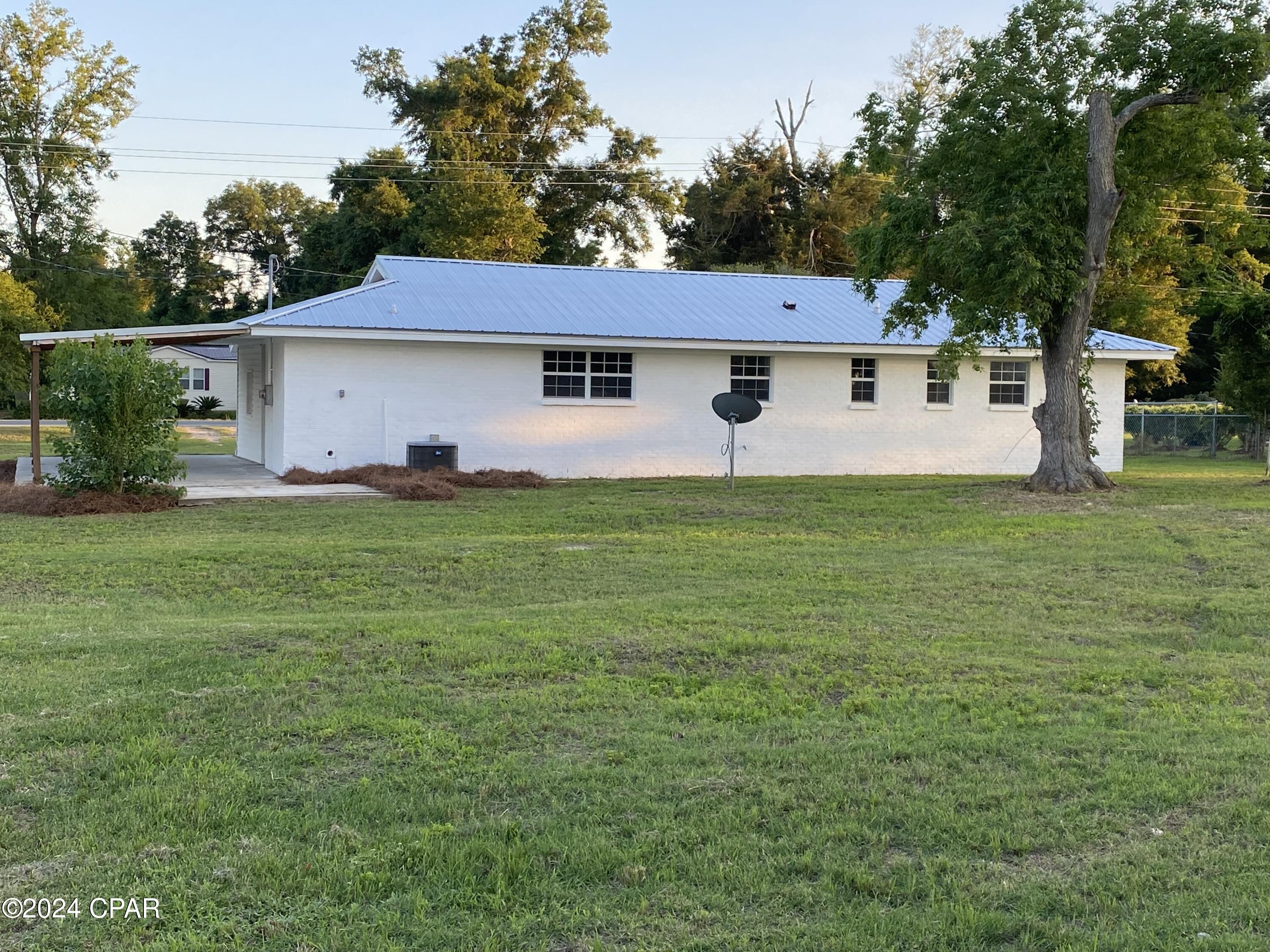 5036 Fort Road Greenwood, FL 32443 - Photo 3 of 28 Gallery Image 3