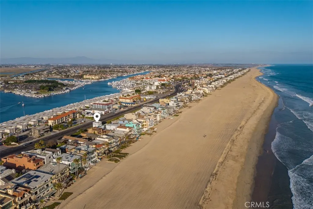 55 Surfside Avenue Surfside, CA 92649 - Photo 2 of 51