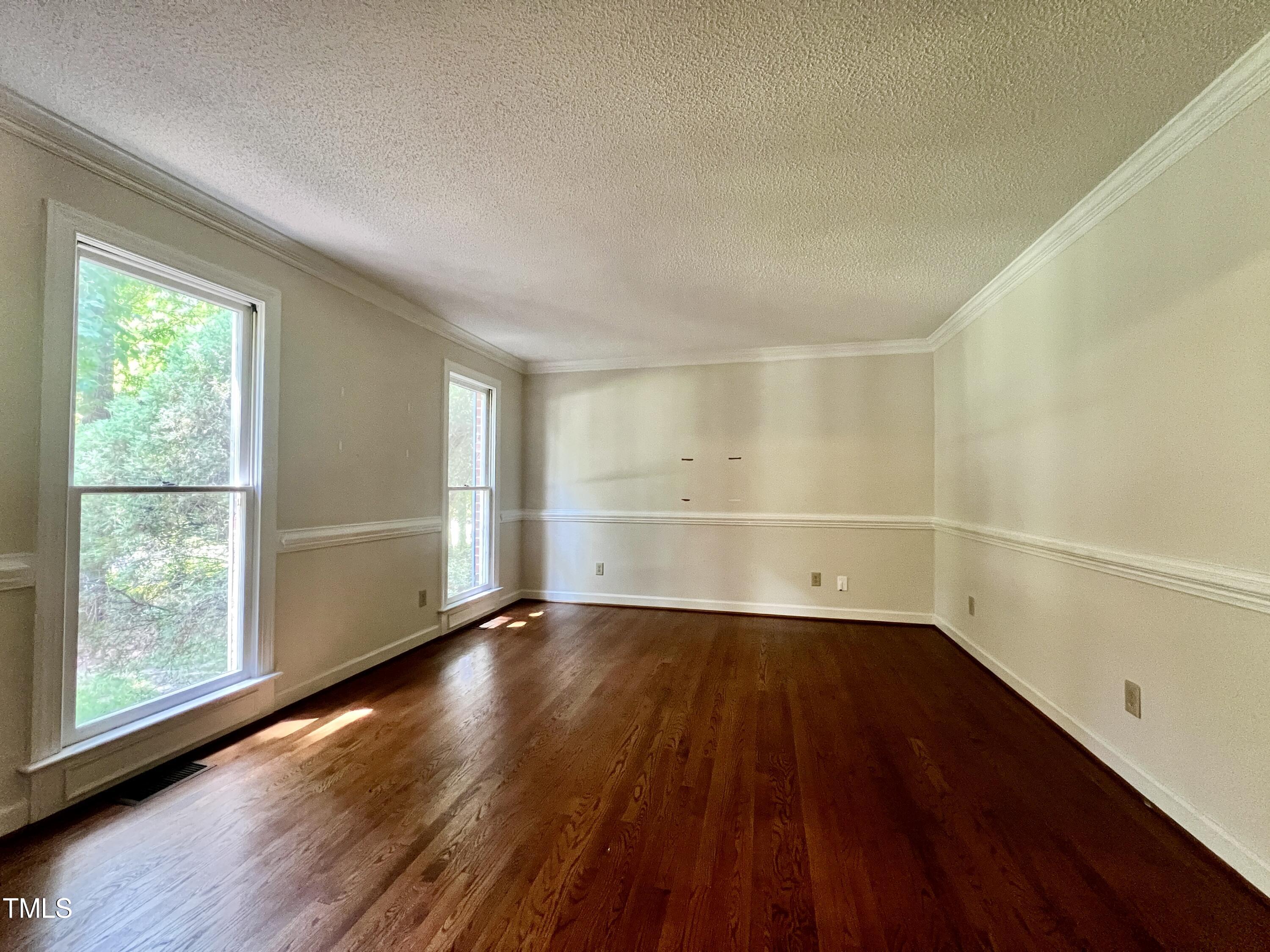 2515 Holiday Drive Raleigh, NC 27610 - Photo 6 of 46 IMG_5021