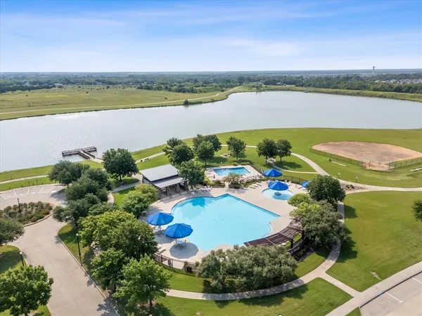 $235,000 | 3915 Hometown Boulevard, Crandall, TX 75114