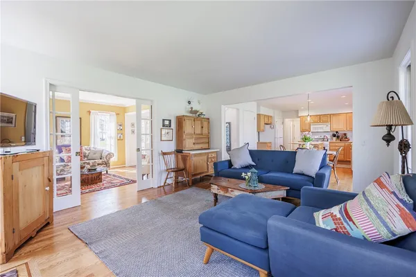 $439,900 | 3 Stonefield Place, Mendon, NY 14472