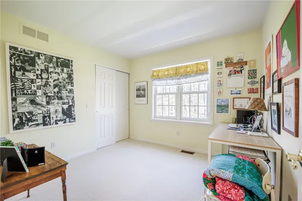 $439,900 | 3 Stonefield Place, Mendon, NY 14472