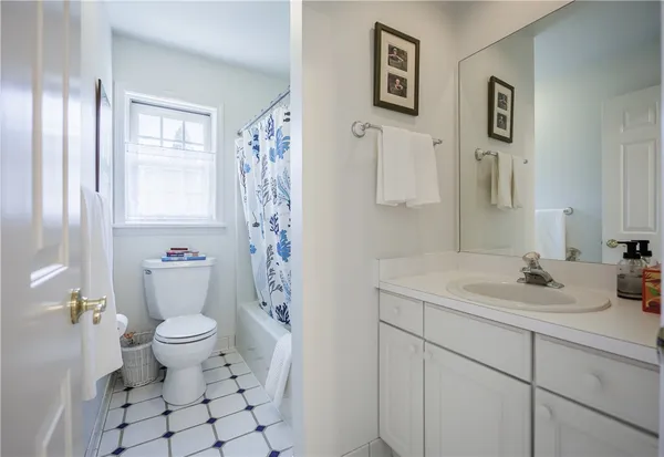 $439,900 | 3 Stonefield Place, Mendon, NY 14472