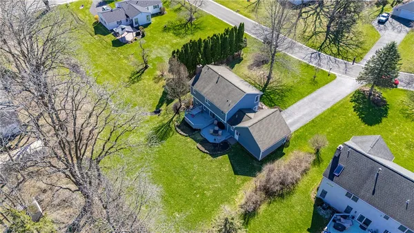 $439,900 | 3 Stonefield Place, Mendon, NY 14472