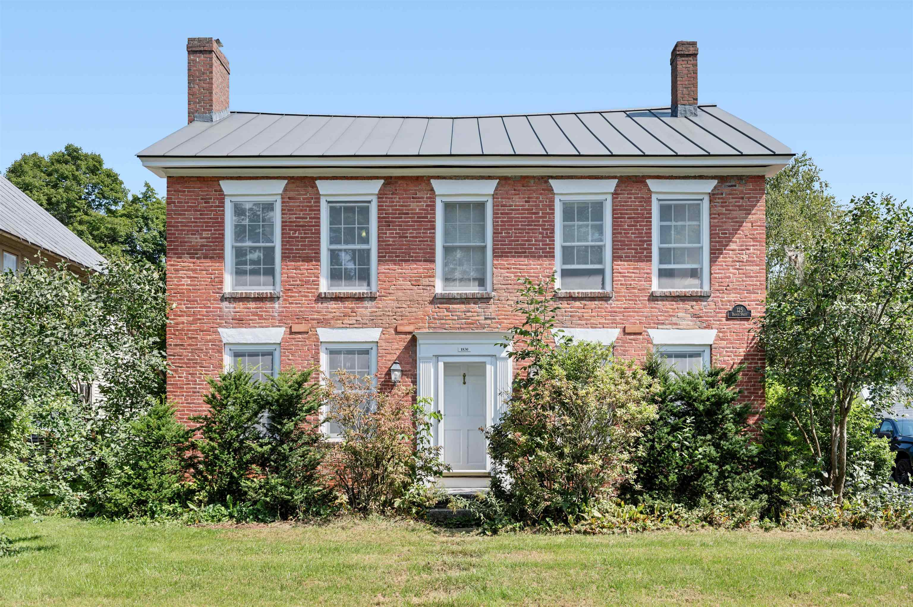 125 Bridge Street Waitsfield, VT 05673 - Photo 1 of 54