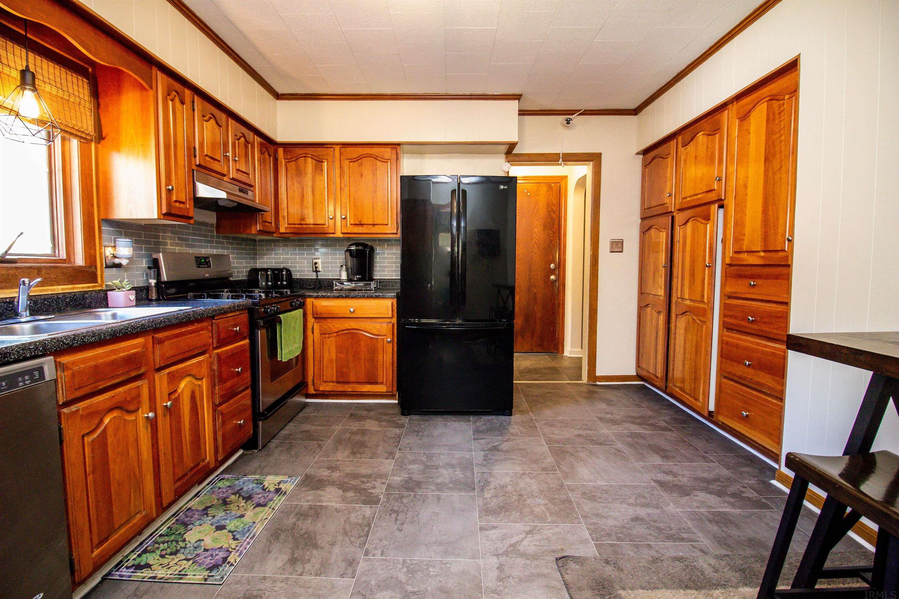 2225 Springfield Avenue Fort Wayne, IN 46805 - Photo 11 of 29