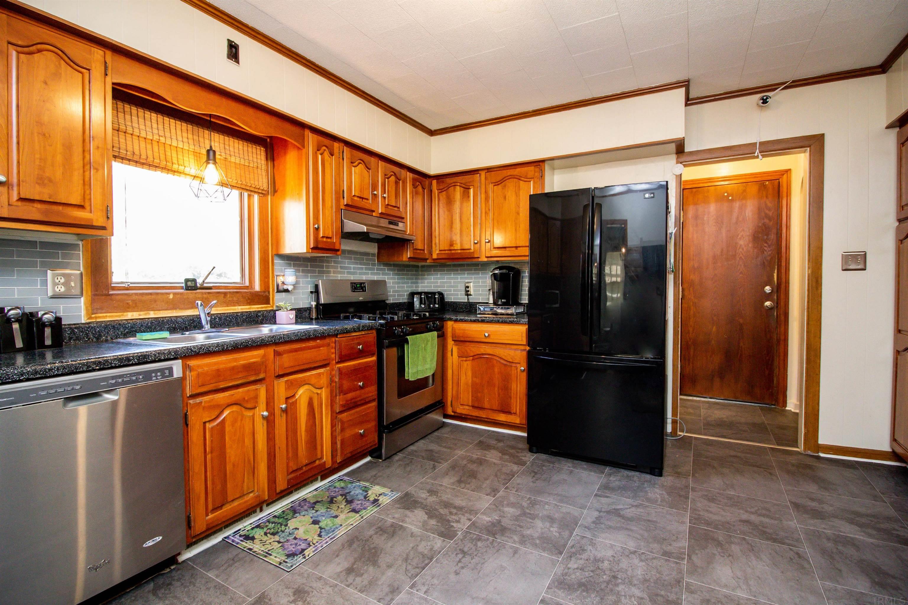 2225 Springfield Avenue Fort Wayne, IN 46805 - Photo 14 of 29