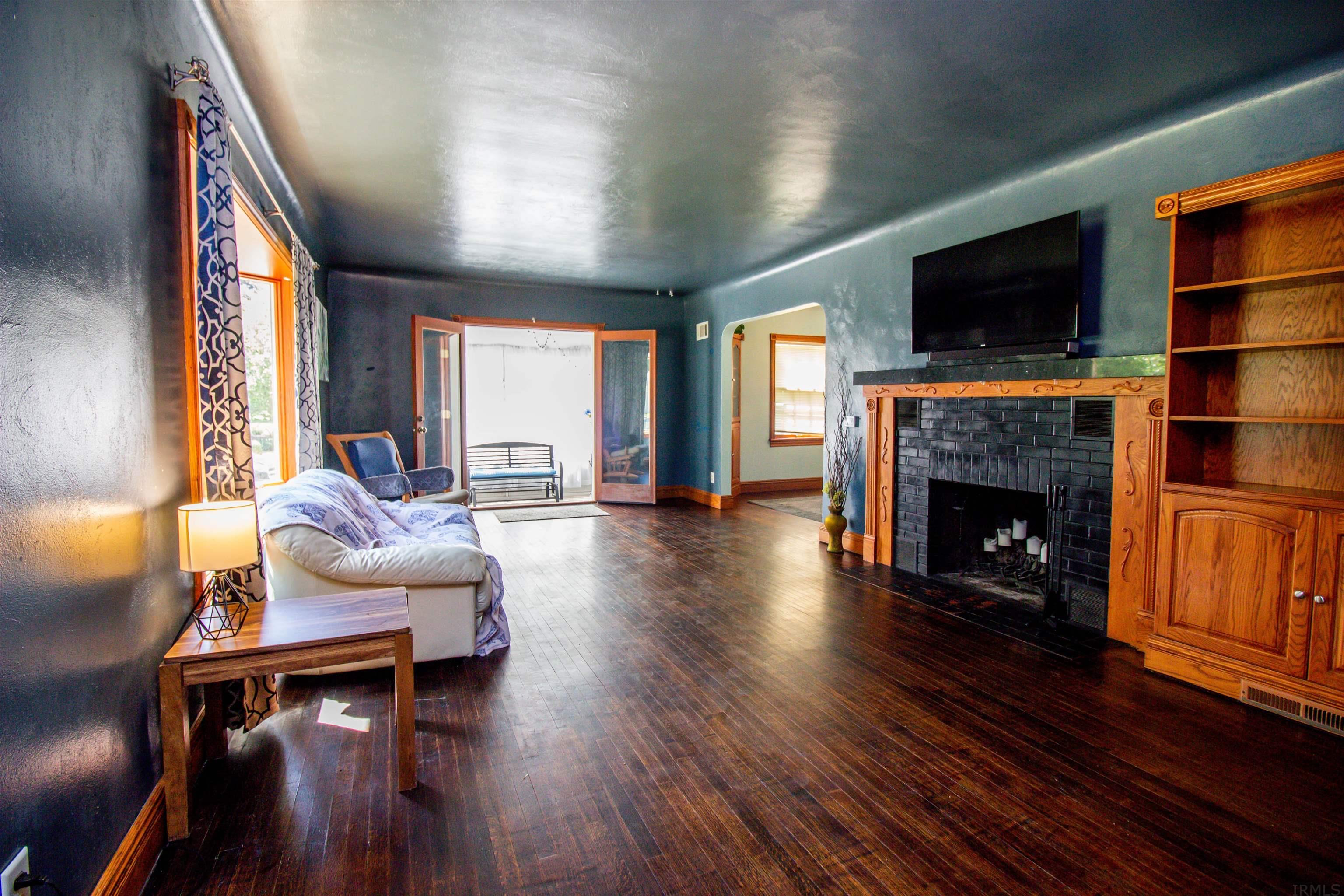 2225 Springfield Avenue Fort Wayne, IN 46805 - Photo 4 of 29