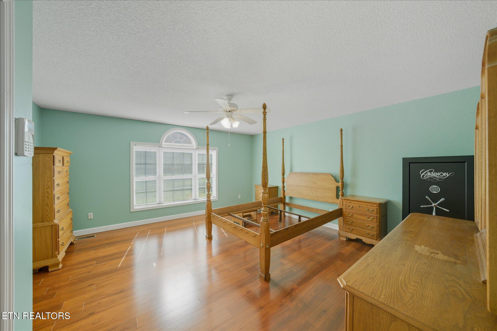 8416 Graceland Road Corryton, TN 37721 - Photo 11 of 21 11-8416-Graceland-Rd-Corryton-TN-11