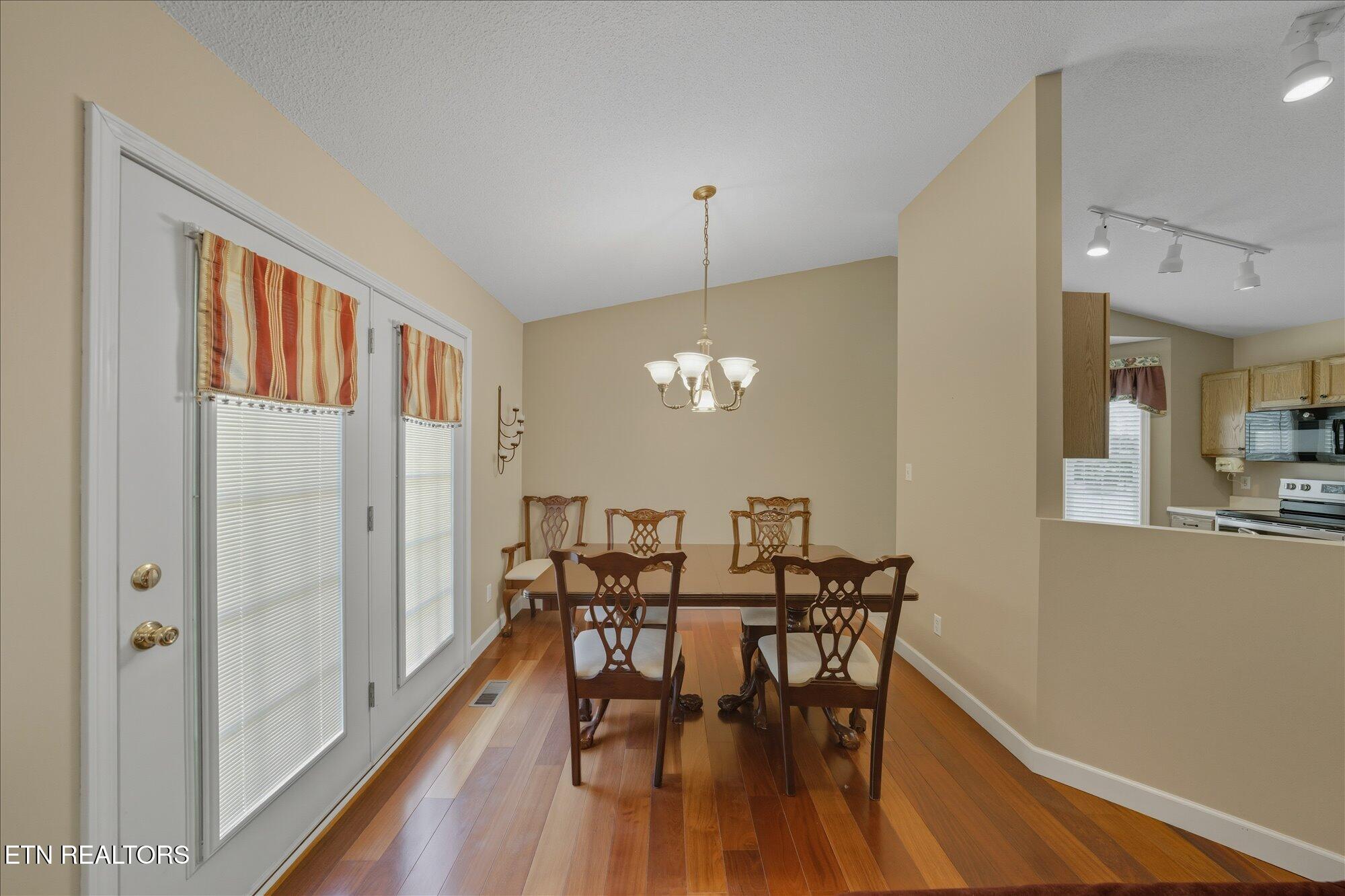 8416 Graceland Road Corryton, TN 37721 - Photo 7 of 21 07-8416-Graceland-Rd-Corryton-TN-7