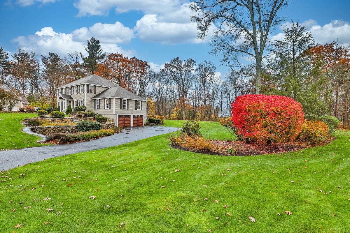 16 Hilltop Road Plaistow, NH 03865 - Photo 2 of 40 Gallery Image 2