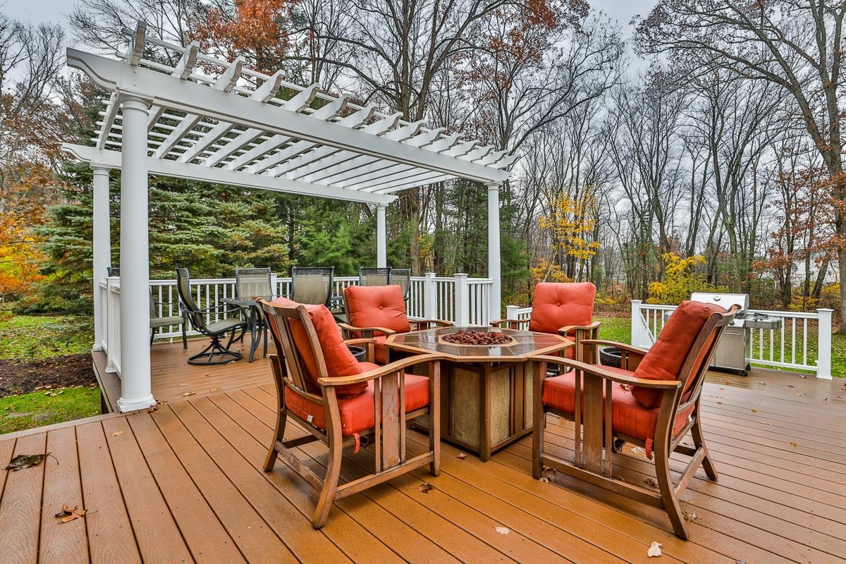 16 Hilltop Road Plaistow, NH 03865 - Photo 37 of 40 Gallery Image 37