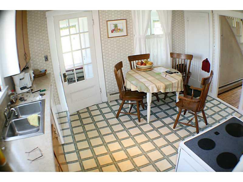 978 Dutch Neck Road Waldoboro, ME 04572 - Photo 5 of 21 Kitchen.