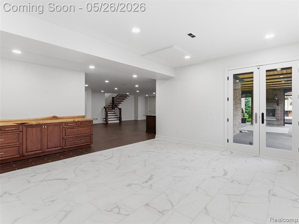 2475 Creekside Court Rochester, MI 48306 - Photo 29 of 53