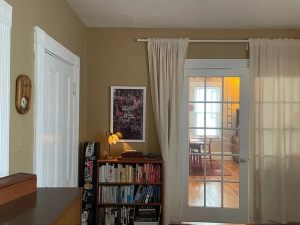 $3,200 | 51 College Avenue, Unit 2, Somerville, MA 02144