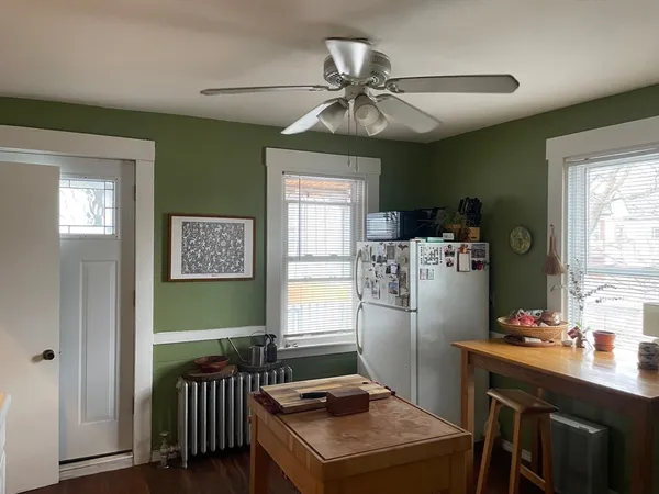 $3,200 | 51 College Avenue, Unit 2, Somerville, MA 02144