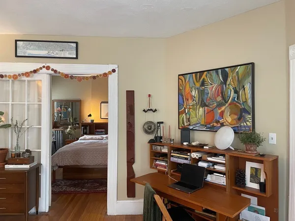 $3,200 | 51 College Avenue, Unit 2, Somerville, MA 02144