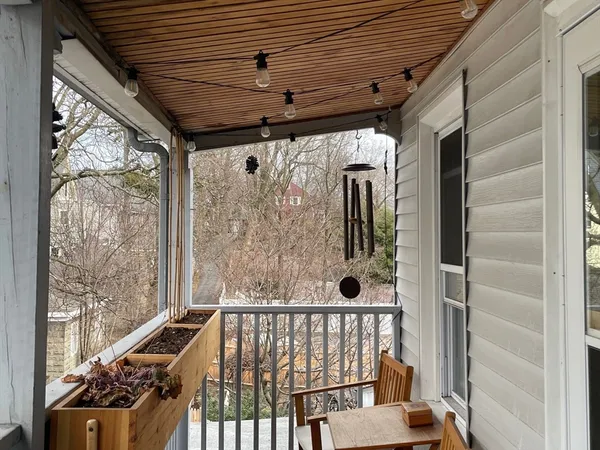 $3,200 | 51 College Avenue, Unit 2, Somerville, MA 02144