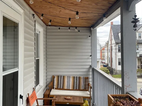 $3,200 | 51 College Avenue, Unit 2, Somerville, MA 02144