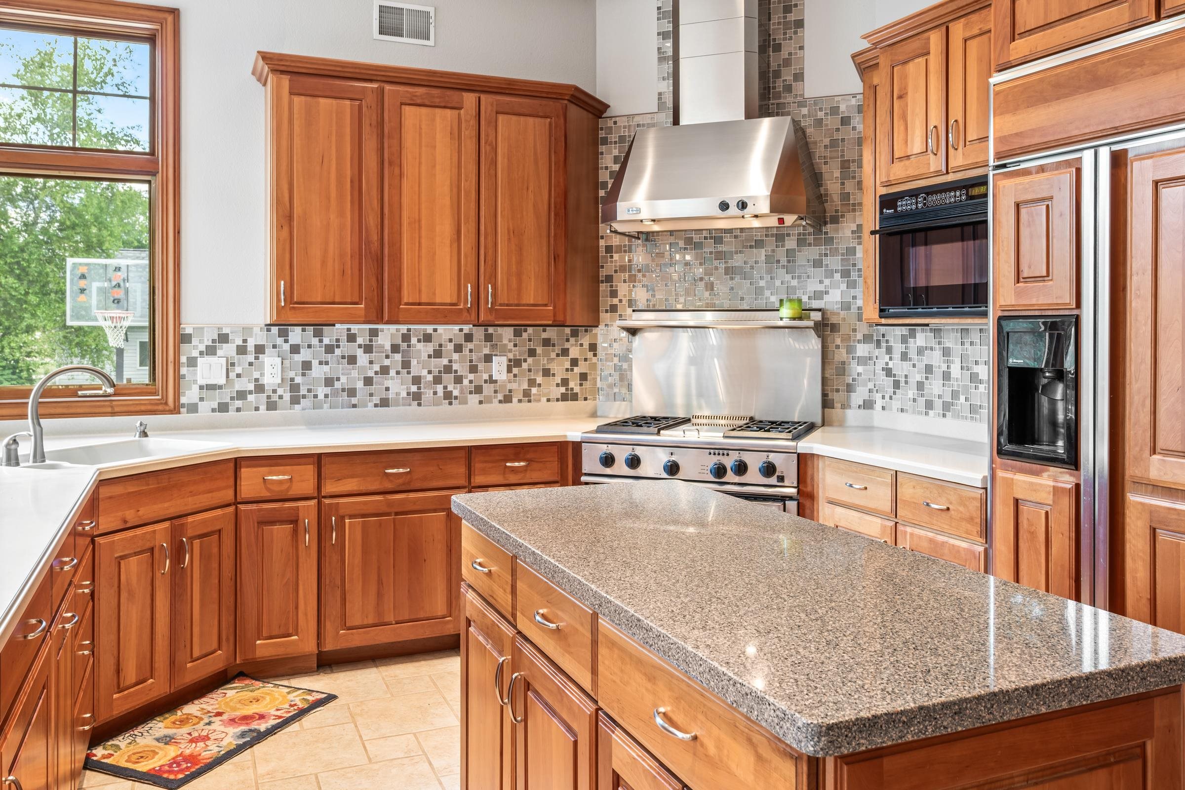 1015 Thomas Street Ripon, WI 54971 - Photo 17 of 65