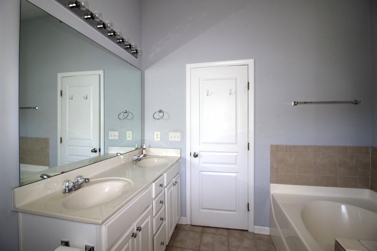 5007 Celtic Court Raleigh, NC 27612 - Photo 12 of 24 Photo 12