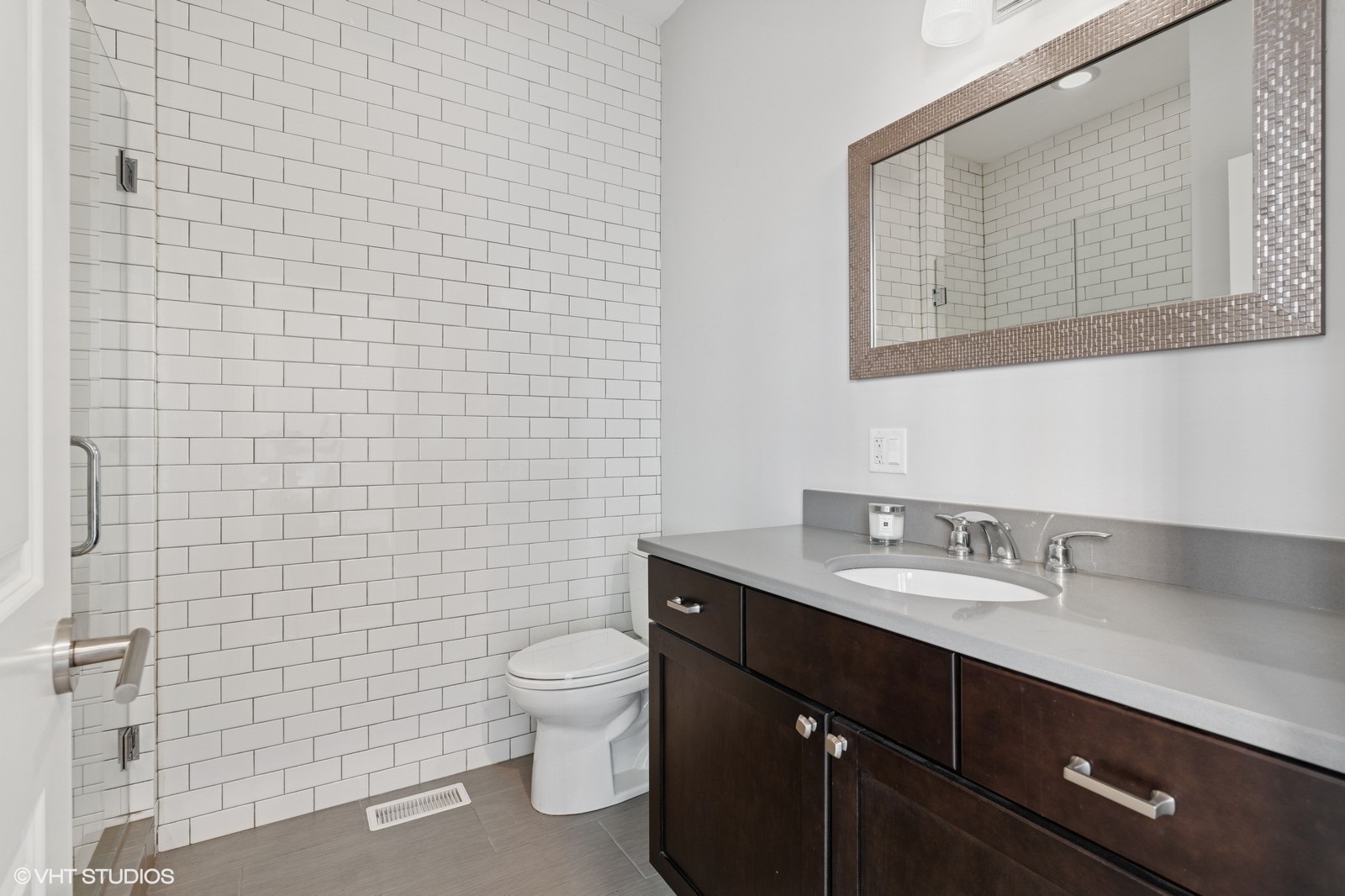 29 North Morgan Street, Unit PH Chicago, IL 60607 - Photo 14 of 23 Gallery Image 14