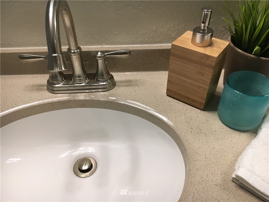 19404 Bothell Way Northeast, Unit B201 Bothell, WA 98011 - Photo 16 of 19