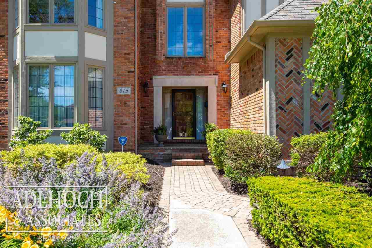875 Trombley Road Grosse Pointe, MI 48230 - Photo 3 of 69 50016347-2.JPG