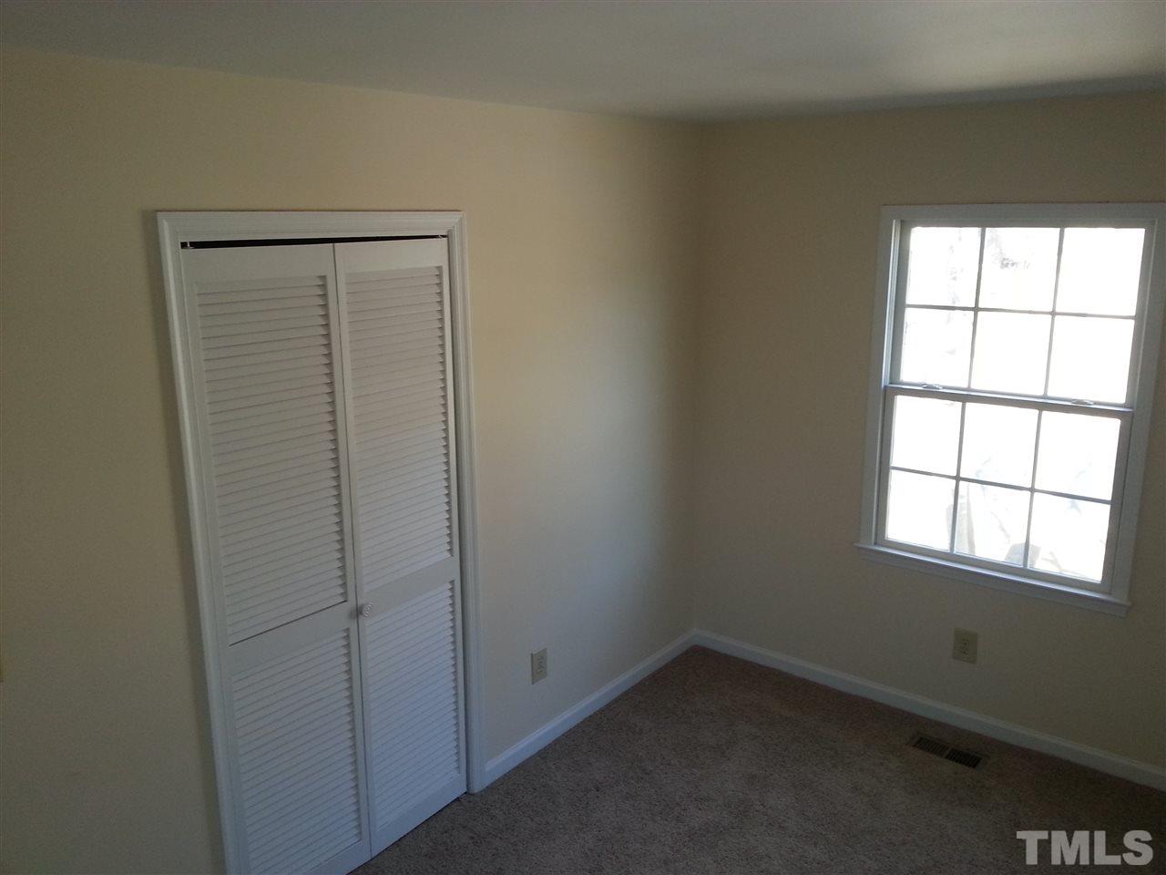 7700 Prospector Place Raleigh, NC 27615 - Photo 8 of 12