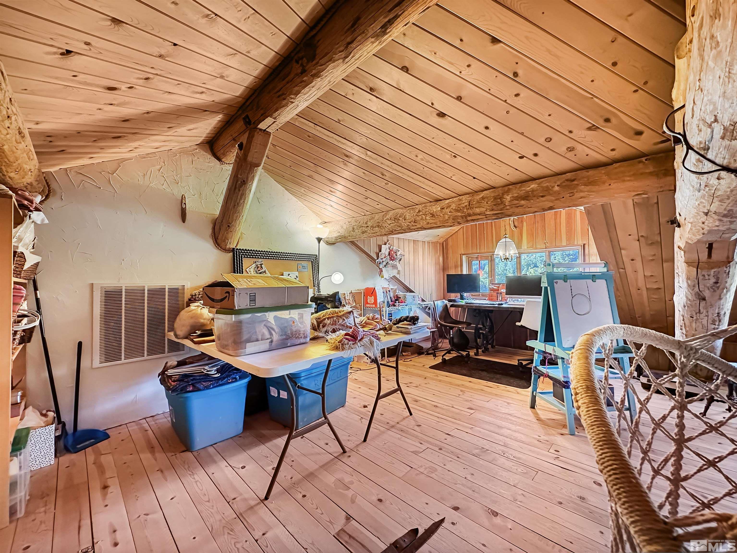 2428 Cartwright Road Reno, NV 89521 - Photo 30 of 39 a view of a patio with table and chairs