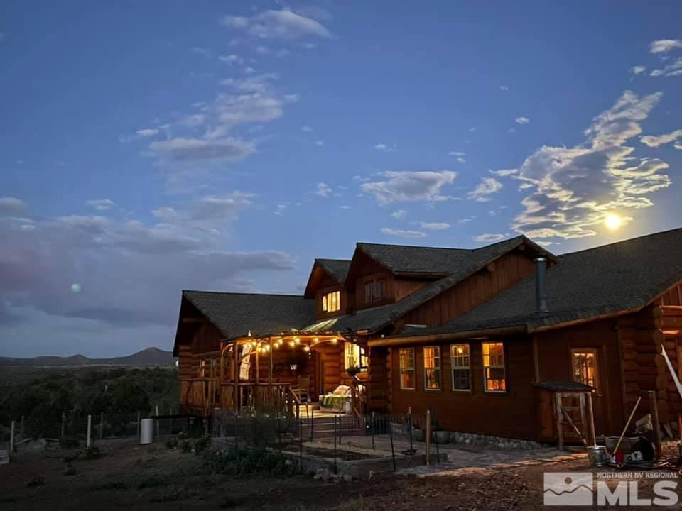 2428 Cartwright Road Reno, NV 89521 - Photo 3 of 39 a view of a big building