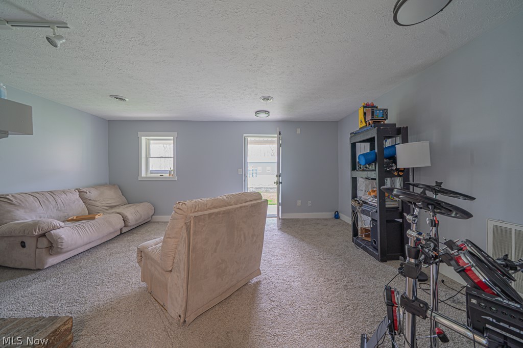 10396 Dewhurst Road Elyria, OH 44035 - Photo 29 of 38 Gallery Image 29