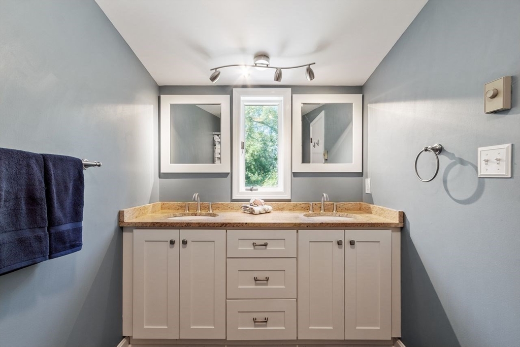 27 Launching Road Andover, MA 01810 - Photo 17 of 42 Gallery Image 17