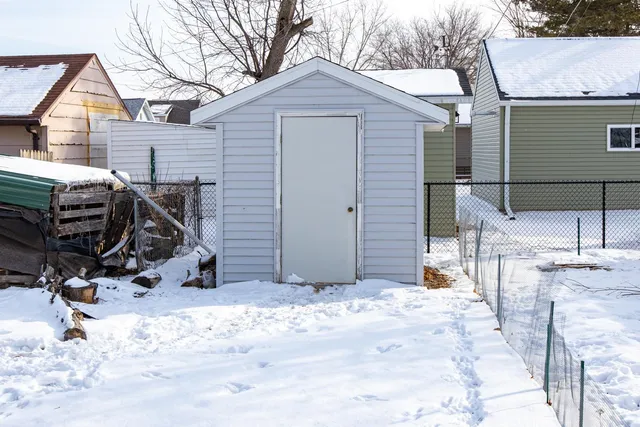 $230,000 | 515 East Oak Street, Kimberly, WI 54136