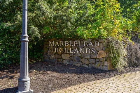$775,000 | 39 Intrepid Circle, Unit 103, Marblehead, MA 01945
